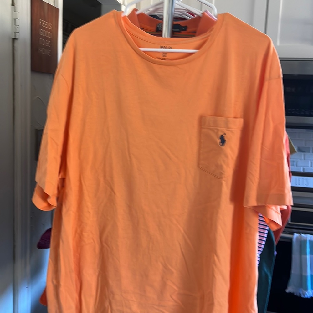 Ralph Lauren Polo T-shirt. Light orange.